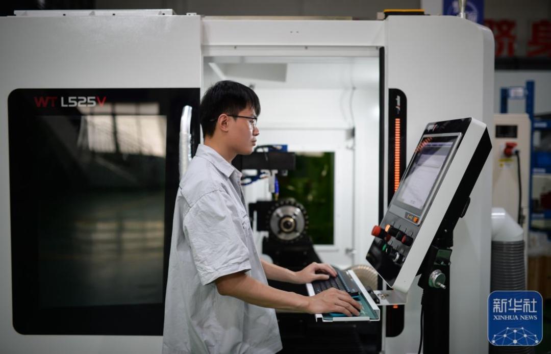 What are the key points and functions of lubrication and maintenance for the chain drive of the mechanical transmission system in instrument manufacturingг┐(图1) What are the key points and functions of lubrication and maintenance for the chain drive of the mechanical transmission system in instrument manufacturingг┐(图1)